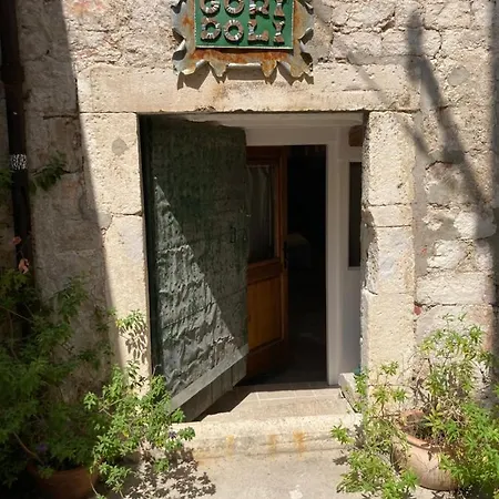 Theroom * Šibenik